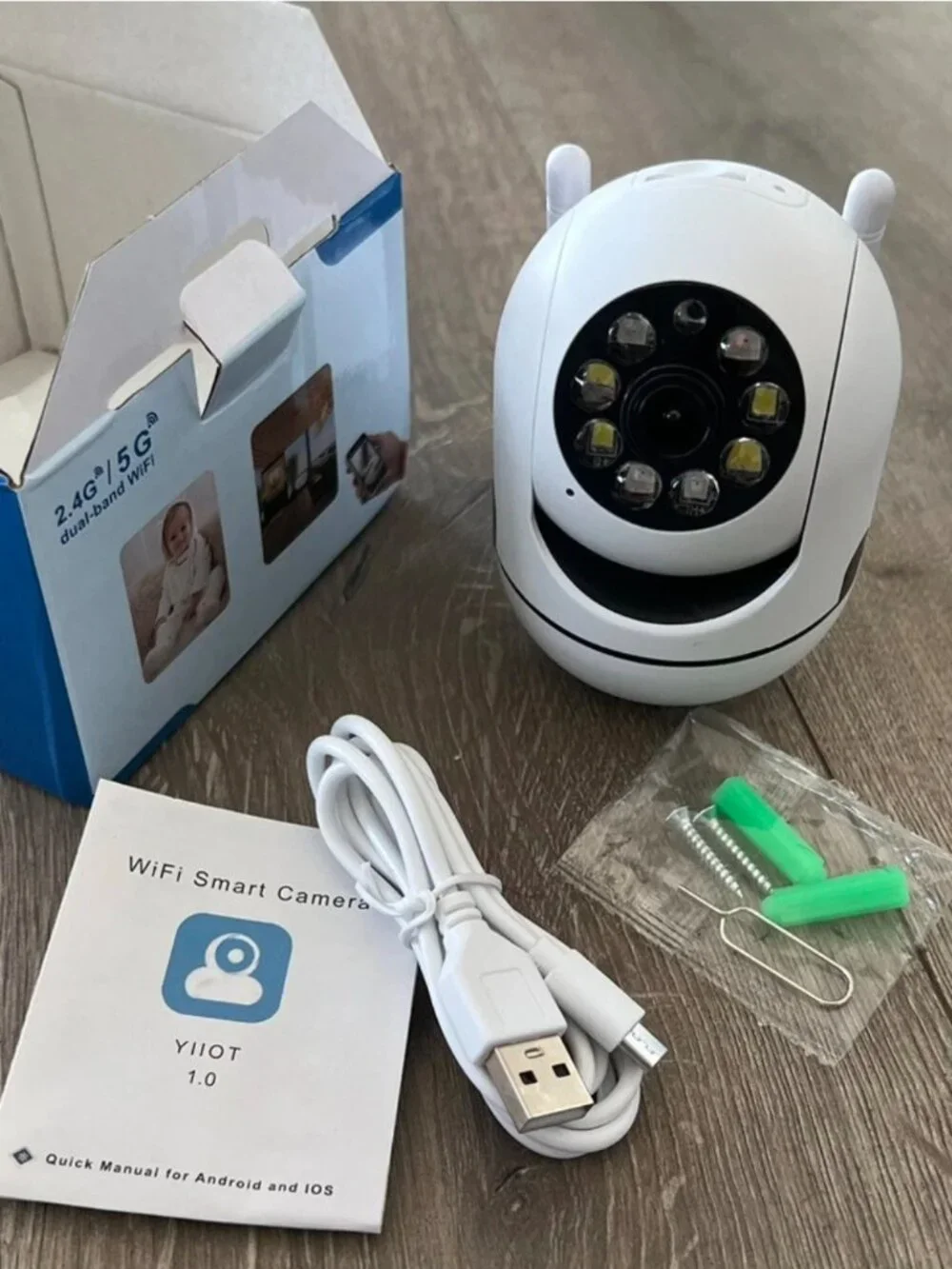 Wireless 360 Smart Surveillance Camera/2-Way Audio/Motion Detection/Night Vision